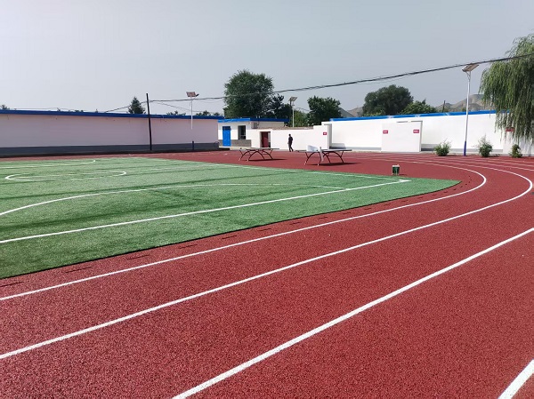 永登縣大同鎮(zhèn)泉水溝小學 (2).jpg